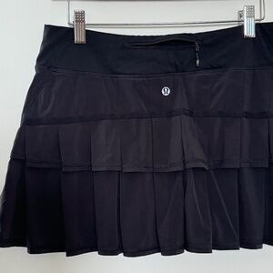 EUC Lululemon Pace Setter Run Skirt Black 8